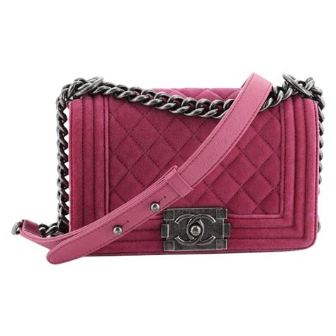 Chanel boy small quilted bag